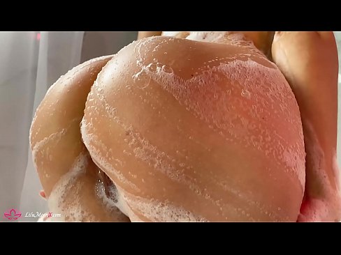 ❤️ Brunette Masturbates Pussy kalawan Vibrator mun Inténsitas Orgasme di Pancuran porno super di urang ﹏